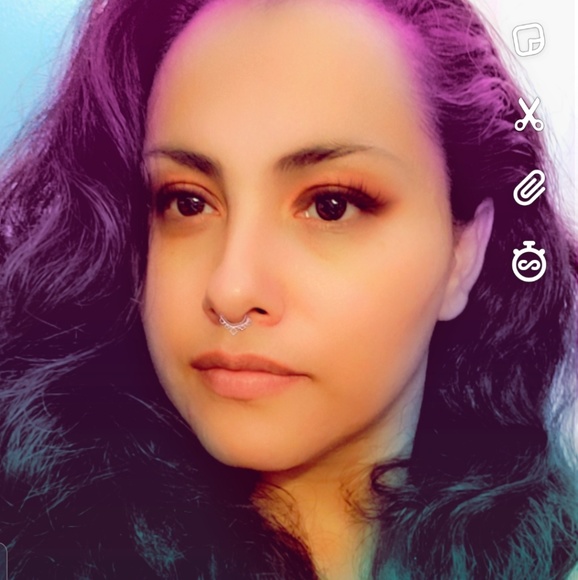 Meet your Posher, Ana - Picture 4 of 7